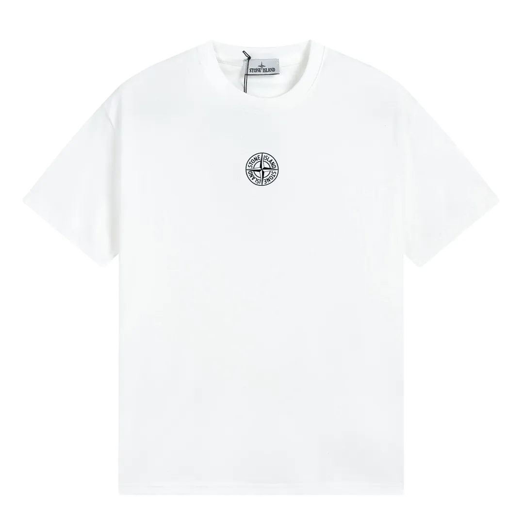 W611#P110💰 [Stone lsland/Stone Island summer new eclipse halo short-sleeved T-shirt] ⚠️[Original creation with high control of details] -The fabric is selected from 230g pure cotton combed cotton fabric, which is soft and comfortable to the touch, sweat-absorbent and breathable. -Simple basic and versatile style, original quality, the first choice for couples. -Made by a large factory, four needles and five threads on the shoulder, neat alignment, high quality workmanship. -Same style for men and women, very versatile One piece by hand, the details are clearly visible. Color: Black White Size: M L